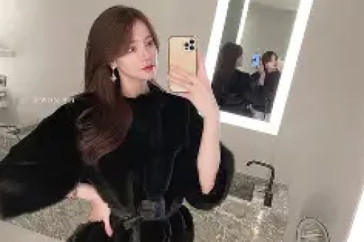 “不保证大杨哥本人到场” 三只羊线下课程被指“割韭菜”：宣传视频被紧急删除网友质疑“虚假宣传？”