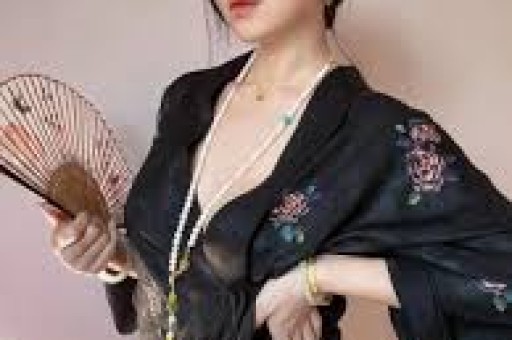 出轨被发现的7位女明星个个都自我“作死”没一人值得同情！