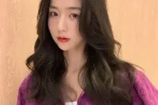 33岁女星官宣怀孕！孕期出血从厕所爬出来找老公男方身份太神秘